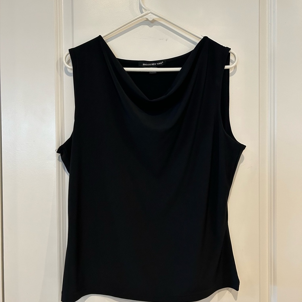 Briggs New York sleeveless black top size XL